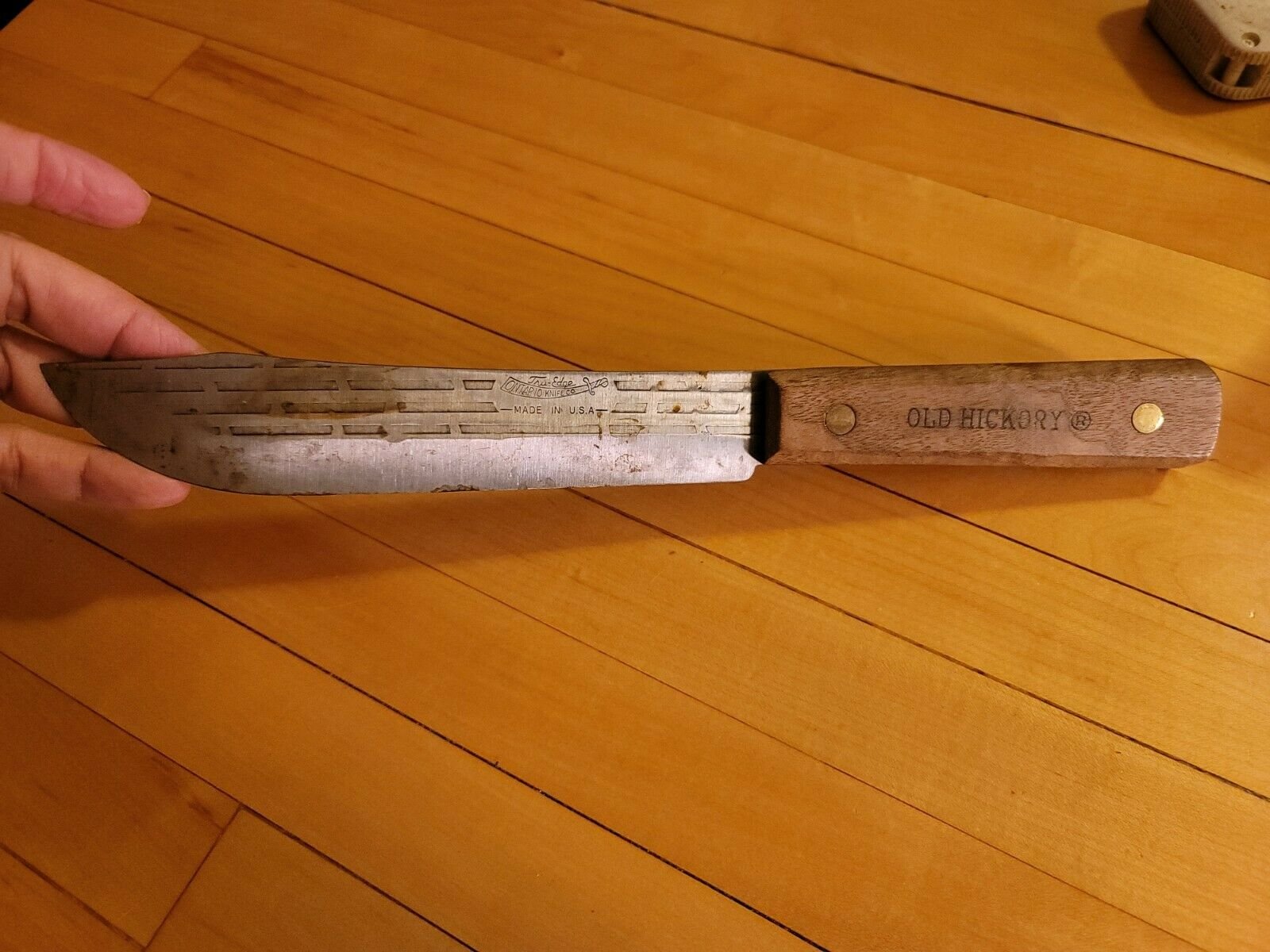 Choose The Old Hickory Knive Choose The Old Hickory Knive