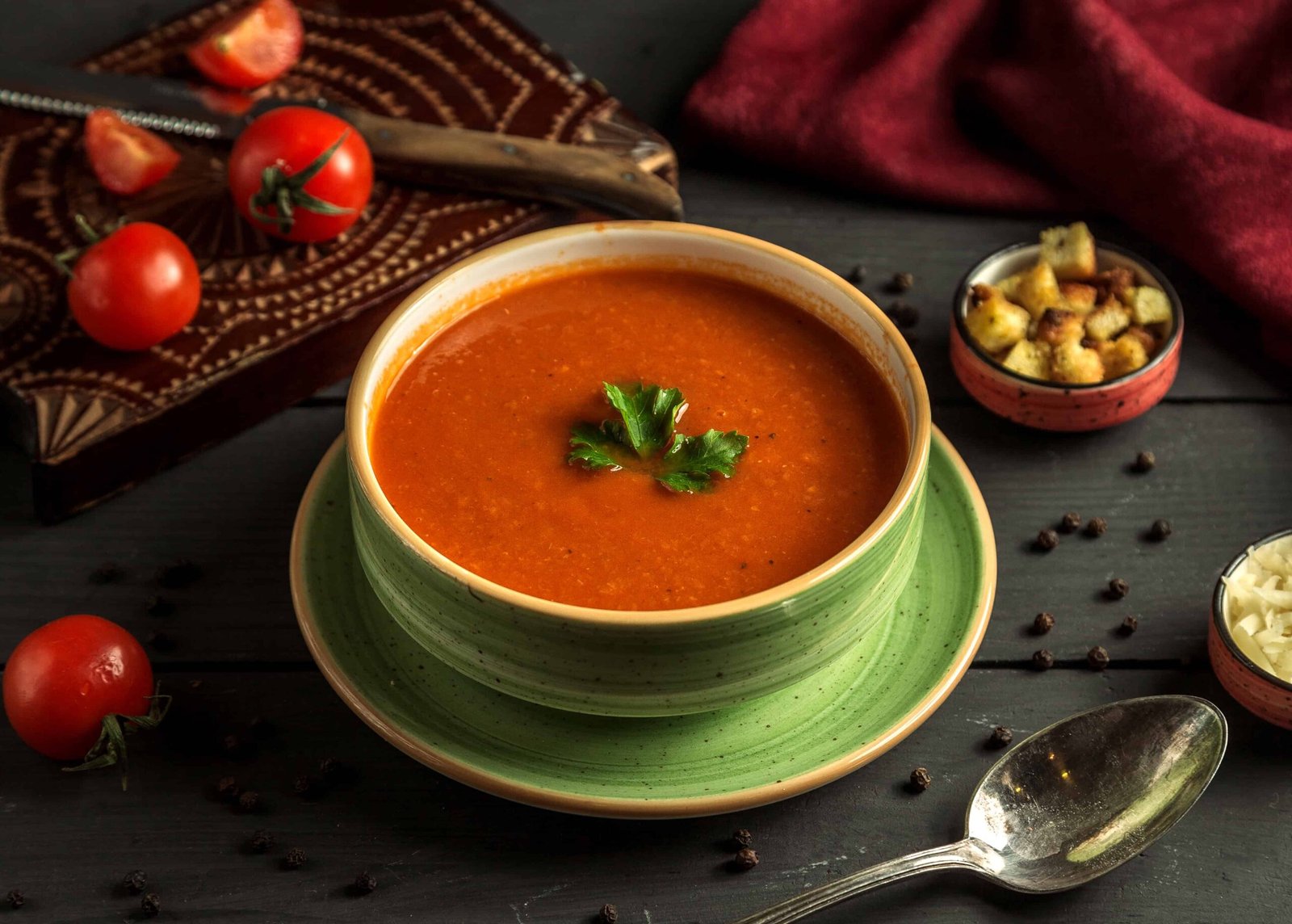 Roasted Tomato Cream with Smoked Cheddar Roasted Tomato Cream